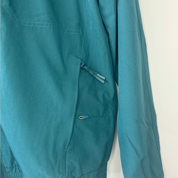 Figs Men's Cobaki Performance Emerald Green Full-Zip Lightweight Jacket size M - Picture 4 of 10